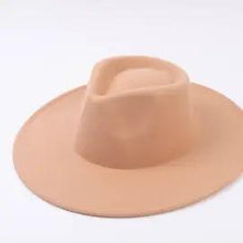 Load image into Gallery viewer, Ariel Vegan Felt Rancher Hat
