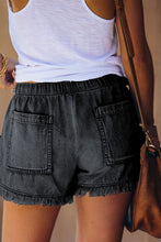 Load image into Gallery viewer, Candice Frayed Shorts
